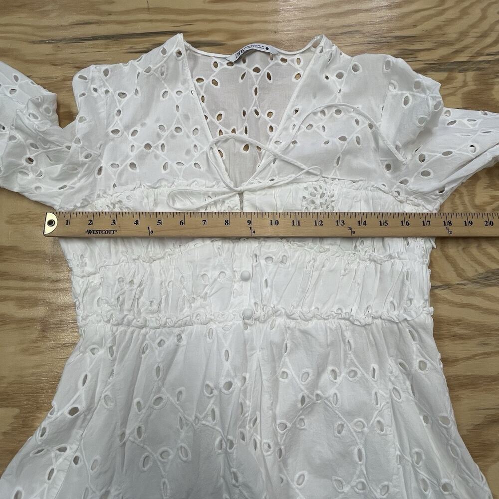 Zara White Eyelet Babydoll Mini Dress Womens XL Empire Waist Boho Festival - Picture 14 of 16
